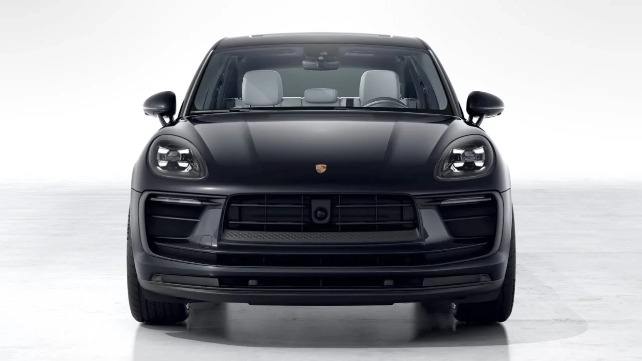 2026 Porsche Macan S - Image 8 of 10