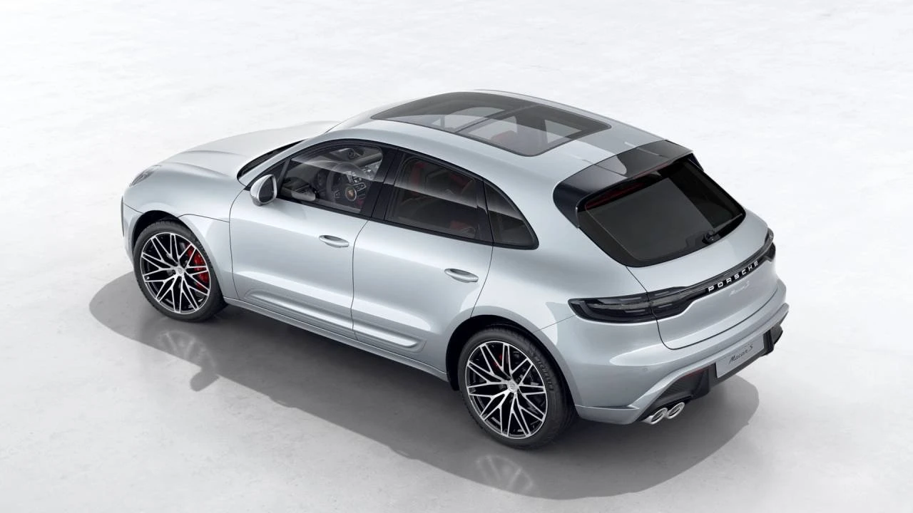 2026 Porsche Macan S - Image 4 of 10
