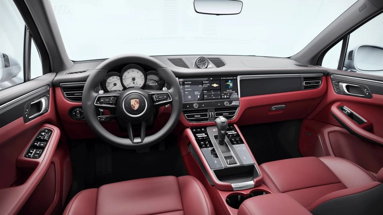 2026 Porsche Macan S - Image 9 of 10
