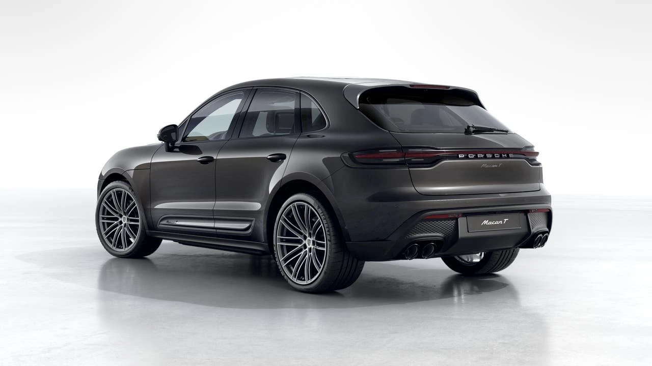 2026 Porsche Macan T - Image 3 of 10