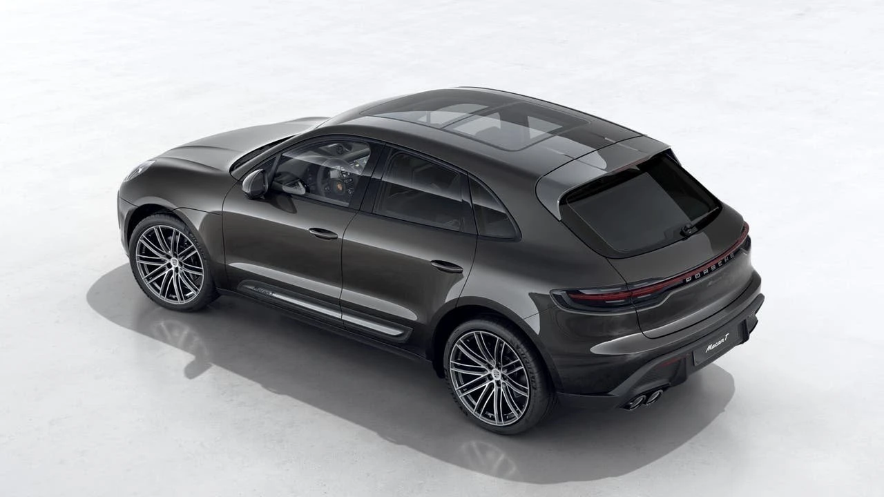 2026 Porsche Macan T - Image 4 of 10