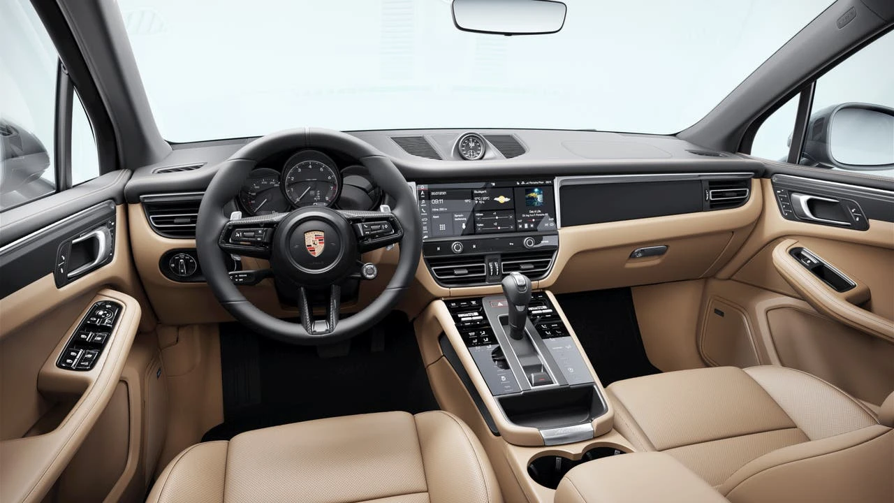 2026 Porsche Macan T - Image 9 of 10