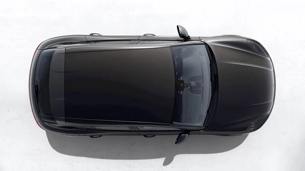 2026 Porsche Macan T - Image 5 of 10