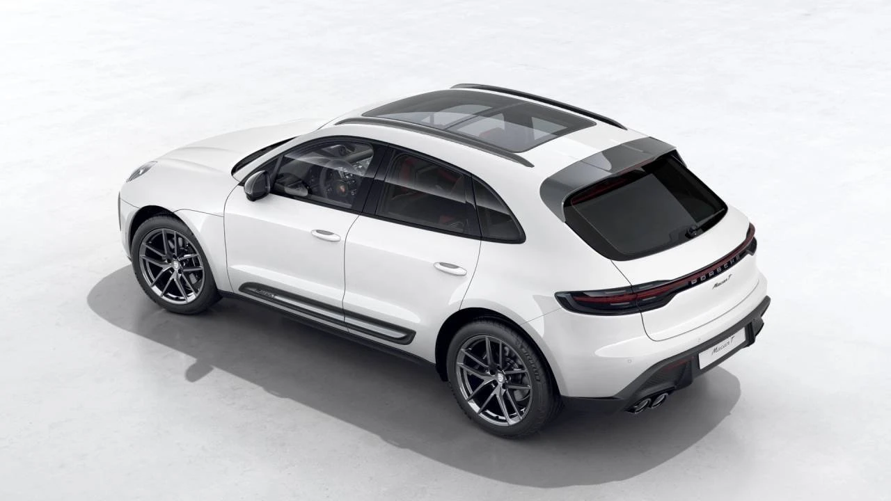 2026 Porsche Macan T - Image 4 of 10