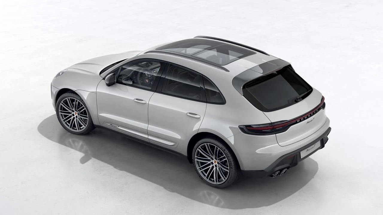 2026 Porsche Macan T - Image 4 of 10