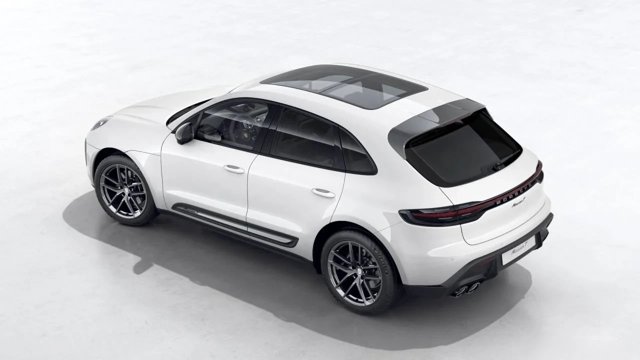 2026 Porsche Macan T - Image 4 of 10