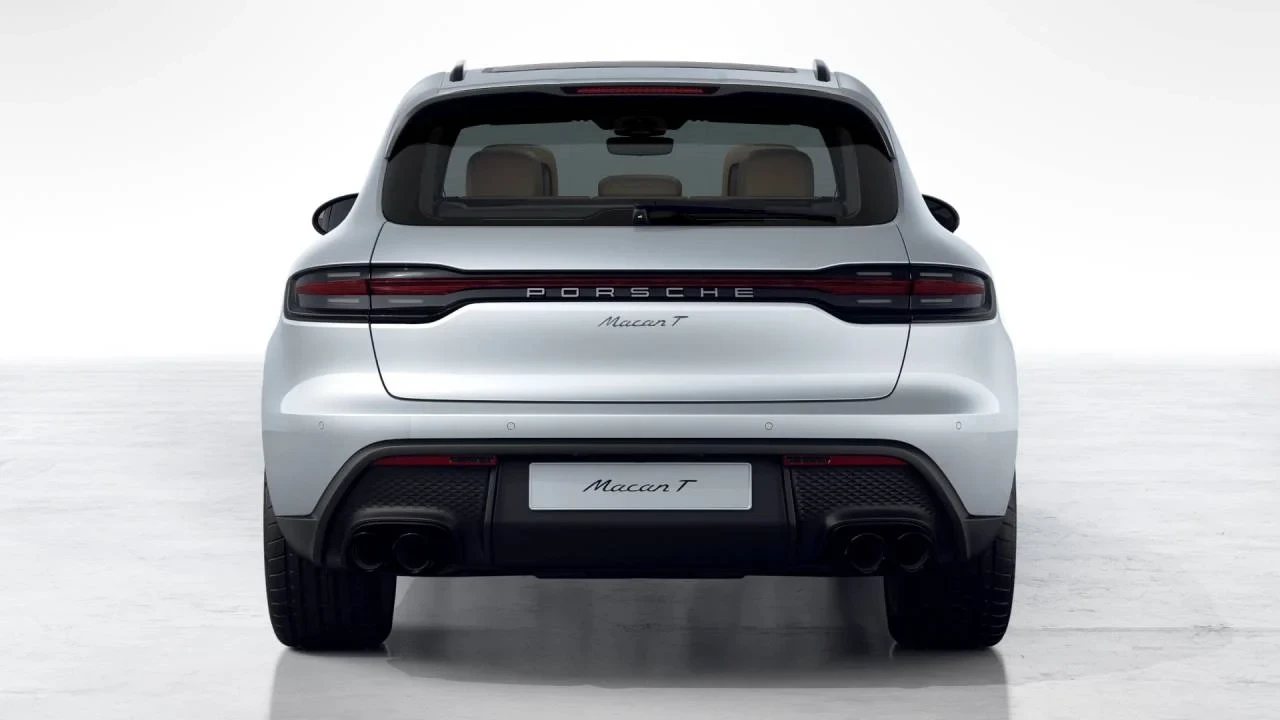 2026 Porsche Macan T - Image 7 of 10