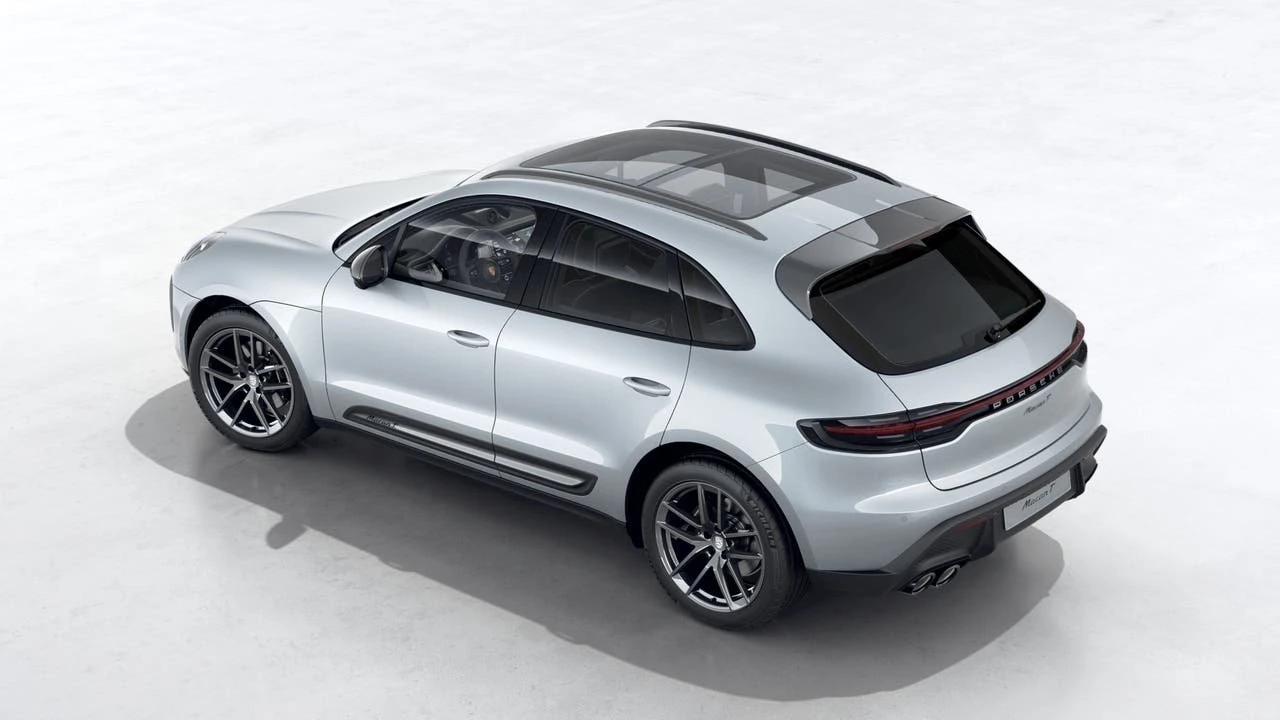 2026 Porsche Macan T - Image 4 of 10