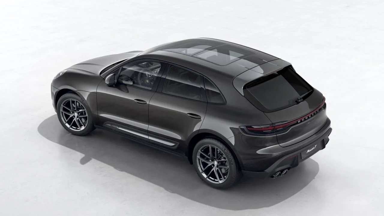 2026 Porsche Macan T - Image 4 of 10