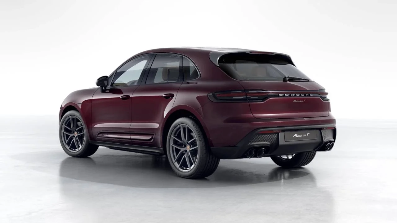 2026 Porsche Macan T - Image 3 of 10