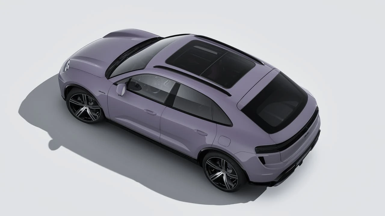 2026 Porsche Macan Electric - Image 4 of 14