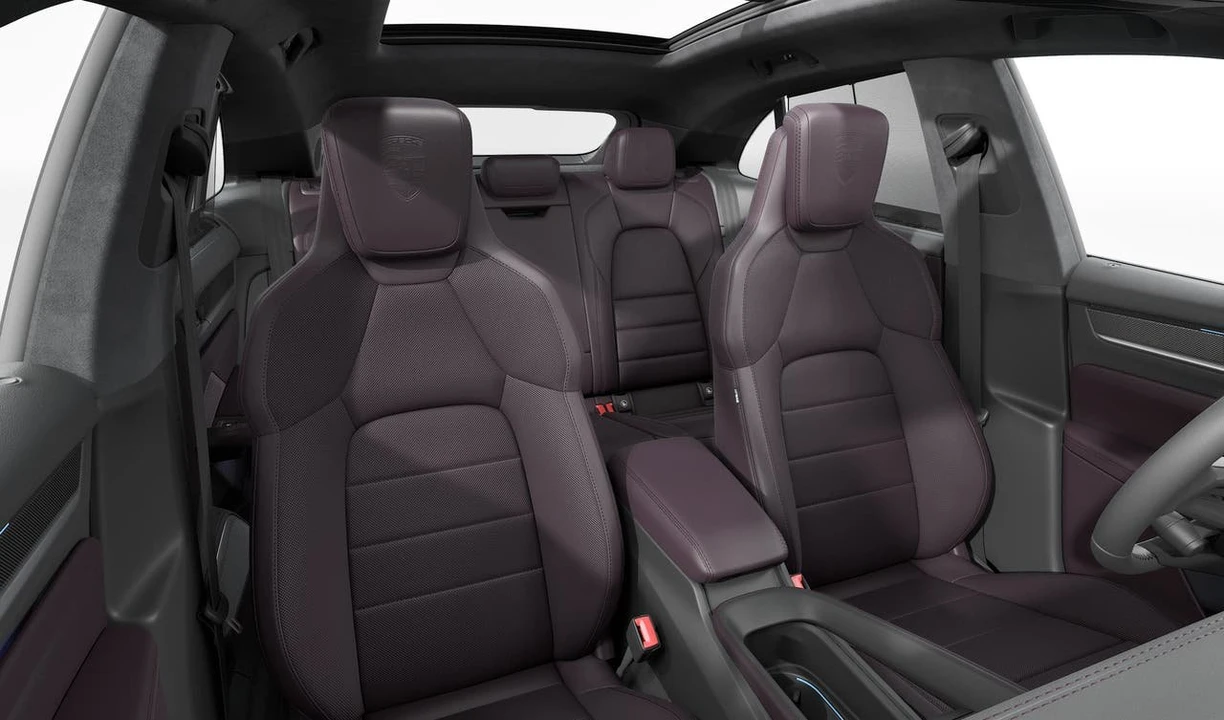 2026 Porsche Macan Electric - Image 12 of 14