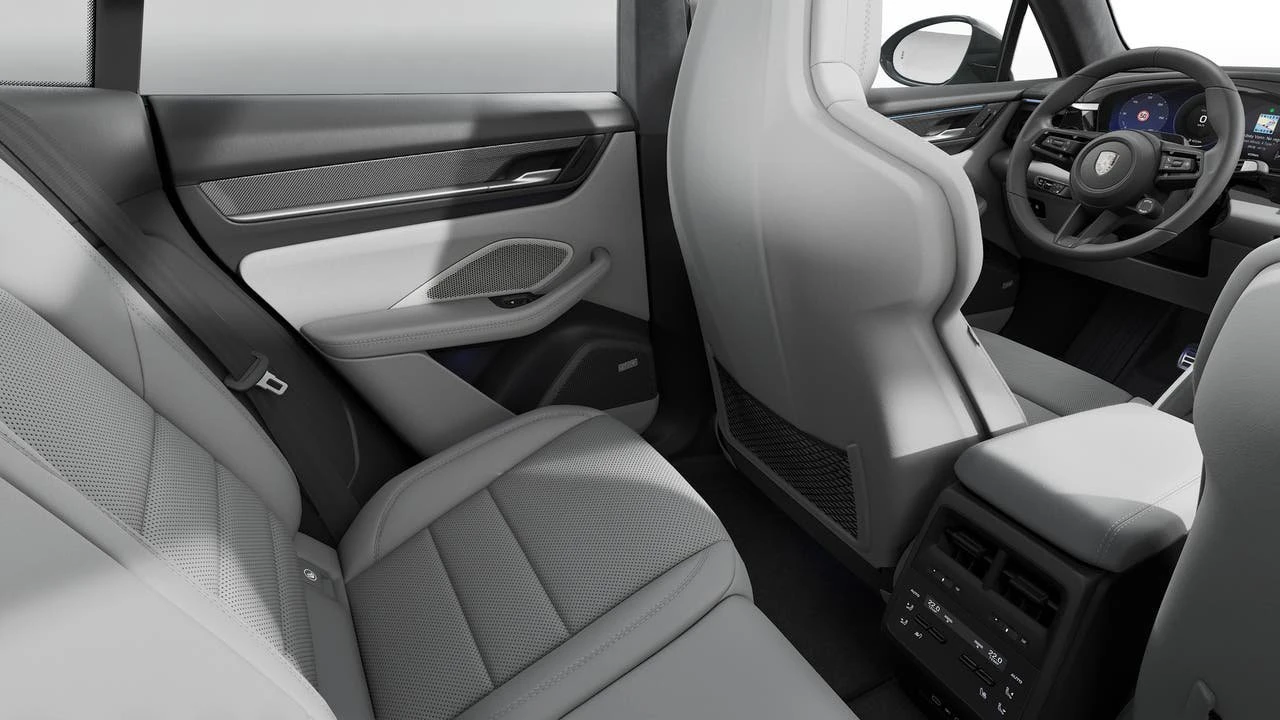 2026 Porsche Macan Electric - Image 14 of 14
