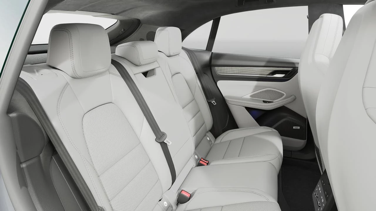 2026 Porsche Macan Electric - Image 13 of 14