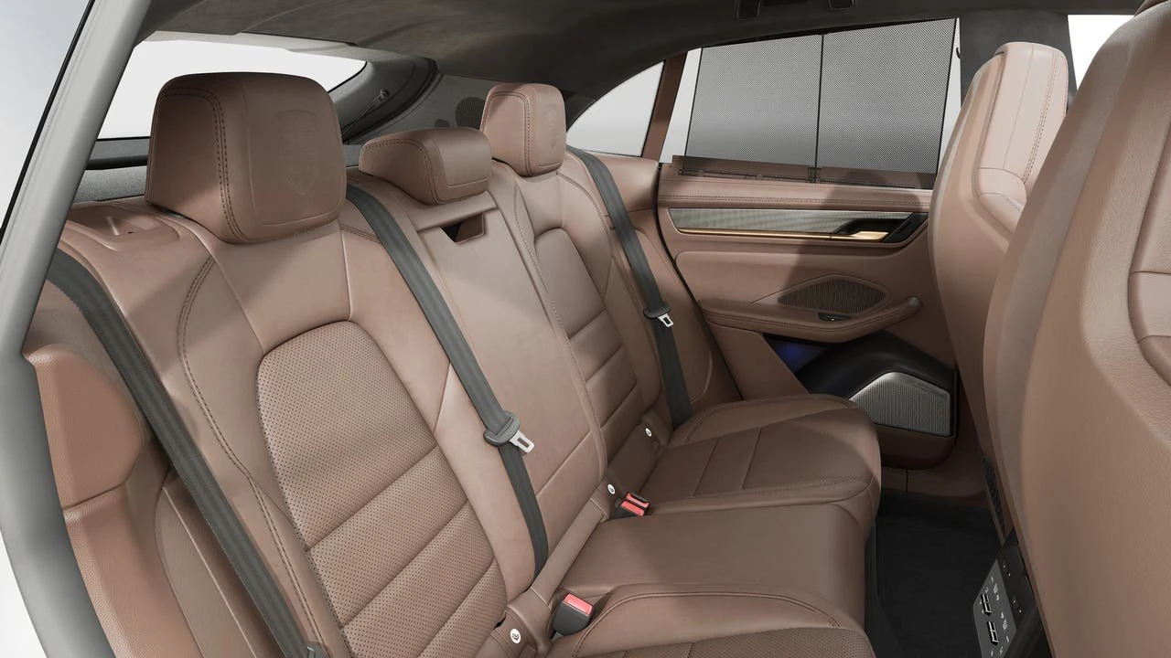 2026 Porsche Macan Electric - Image 13 of 14