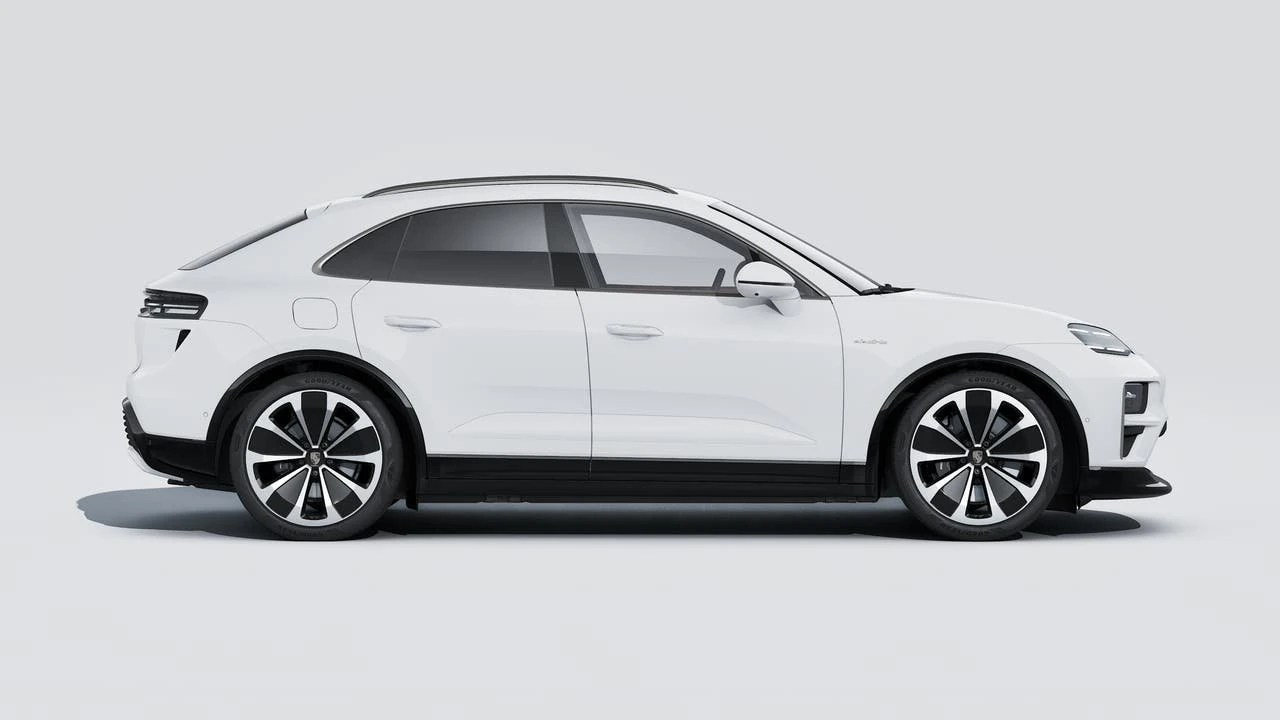 2026 Porsche Macan Electric - Image 6 of 14