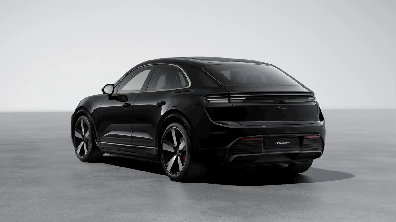 2026 Porsche Macan Electric - Image 3 of 10