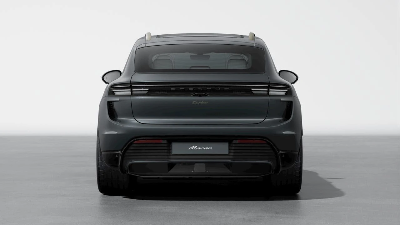 2026 Porsche Macan Electric - Image 7 of 10