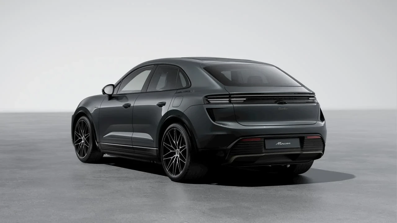 2026 Porsche Macan Electric - Image 3 of 10