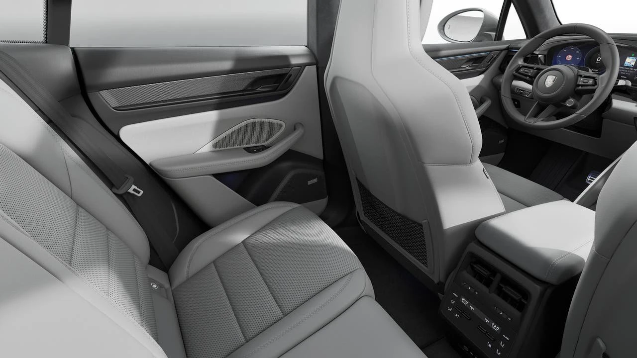 2026 Porsche Macan Electric - Image 14 of 14