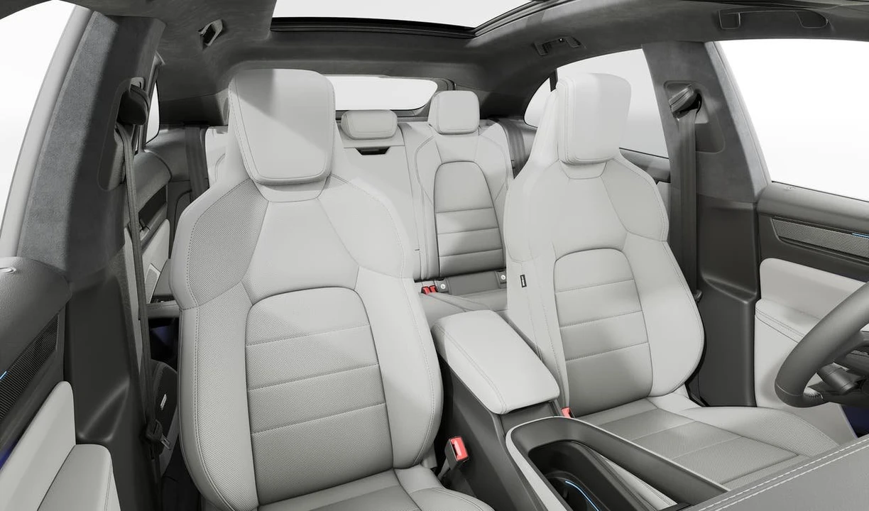 2026 Porsche Macan Electric - Image 12 of 14