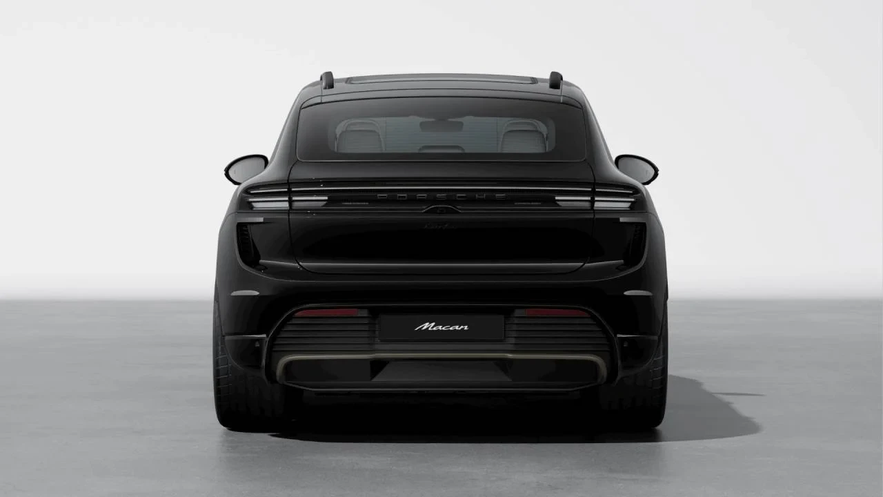 2026 Porsche Macan Electric - Image 7 of 10
