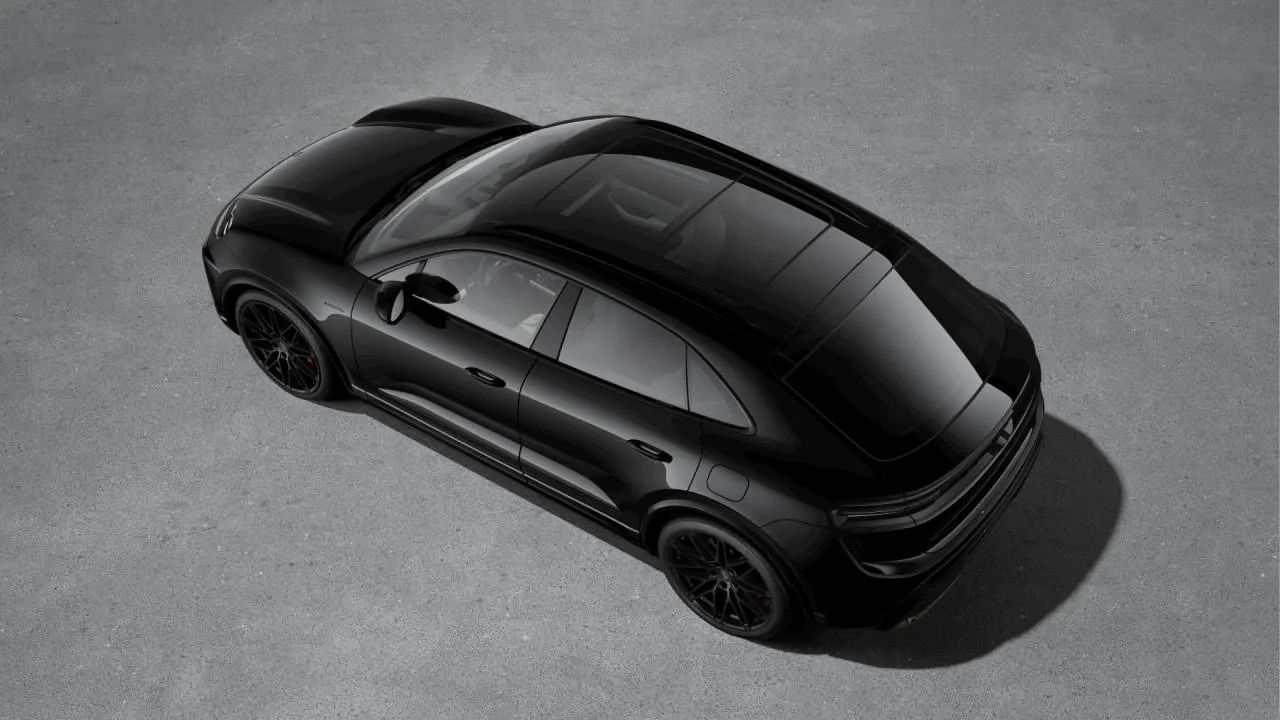 2026 Porsche Macan Electric - Image 4 of 10