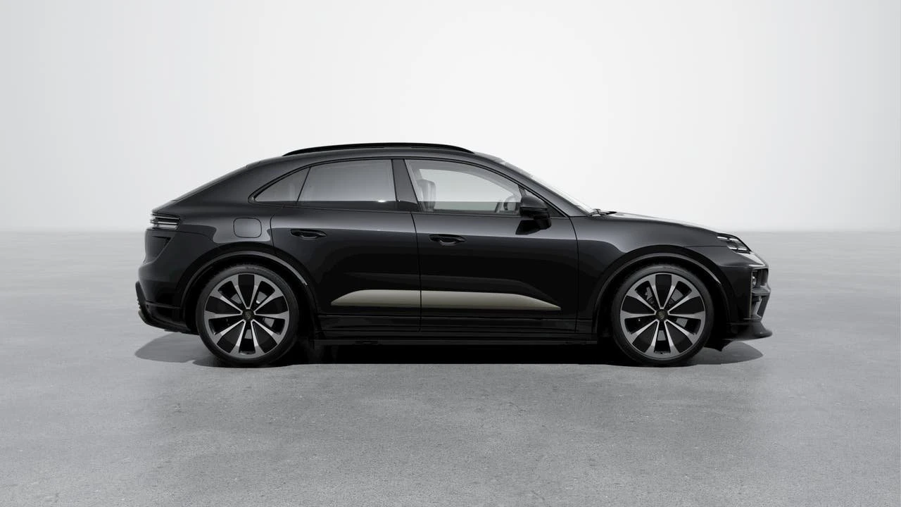 2026 Porsche Macan Electric - Image 6 of 10