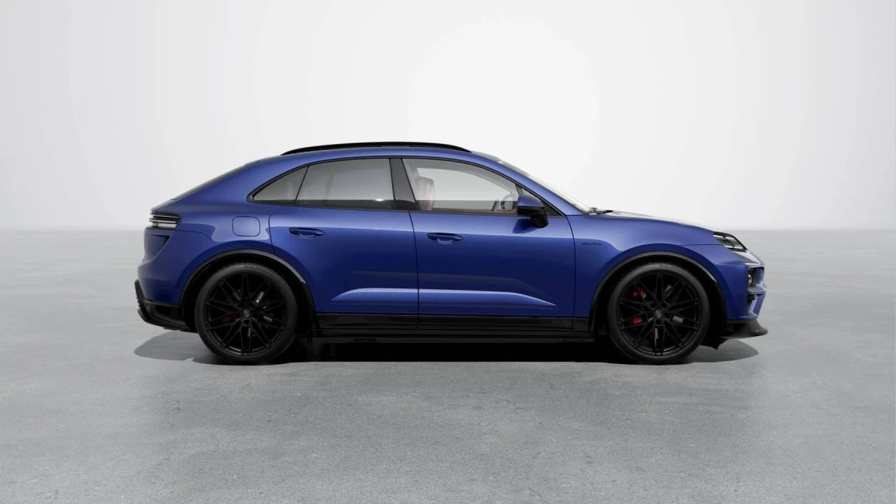 2026 Porsche Macan Electric - Image 6 of 10