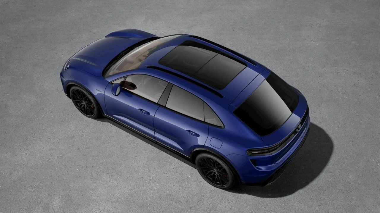 2026 Porsche Macan Electric - Image 4 of 10