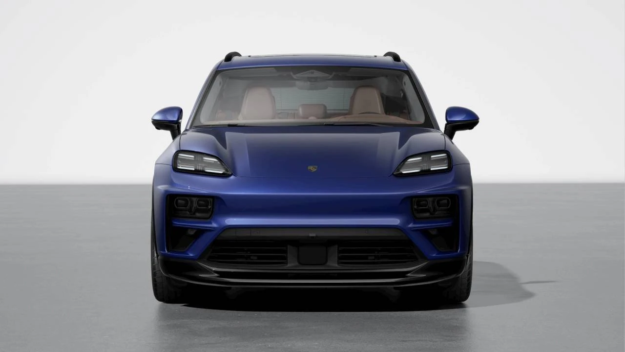 2026 Porsche Macan Electric - Image 8 of 10