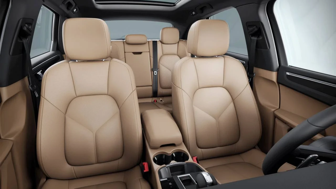 2026 Porsche Macan Electric - Image 10 of 10