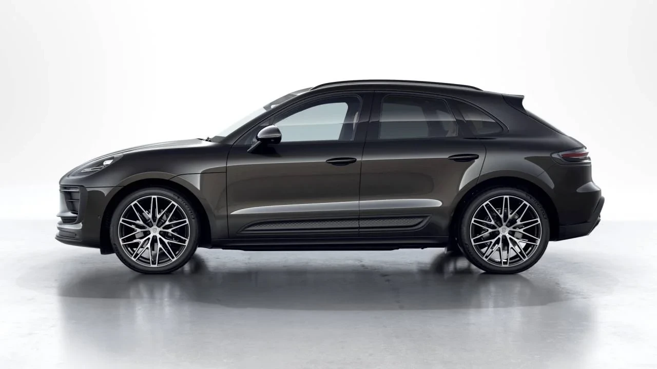 2026 Porsche Macan Electric - Image 2 of 10