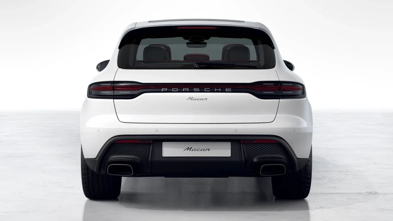 2026 Porsche Macan - Image 7 of 10