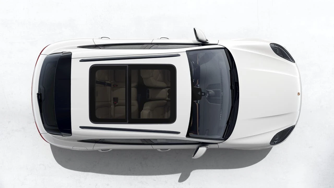 2026 Porsche Macan - Image 5 of 10