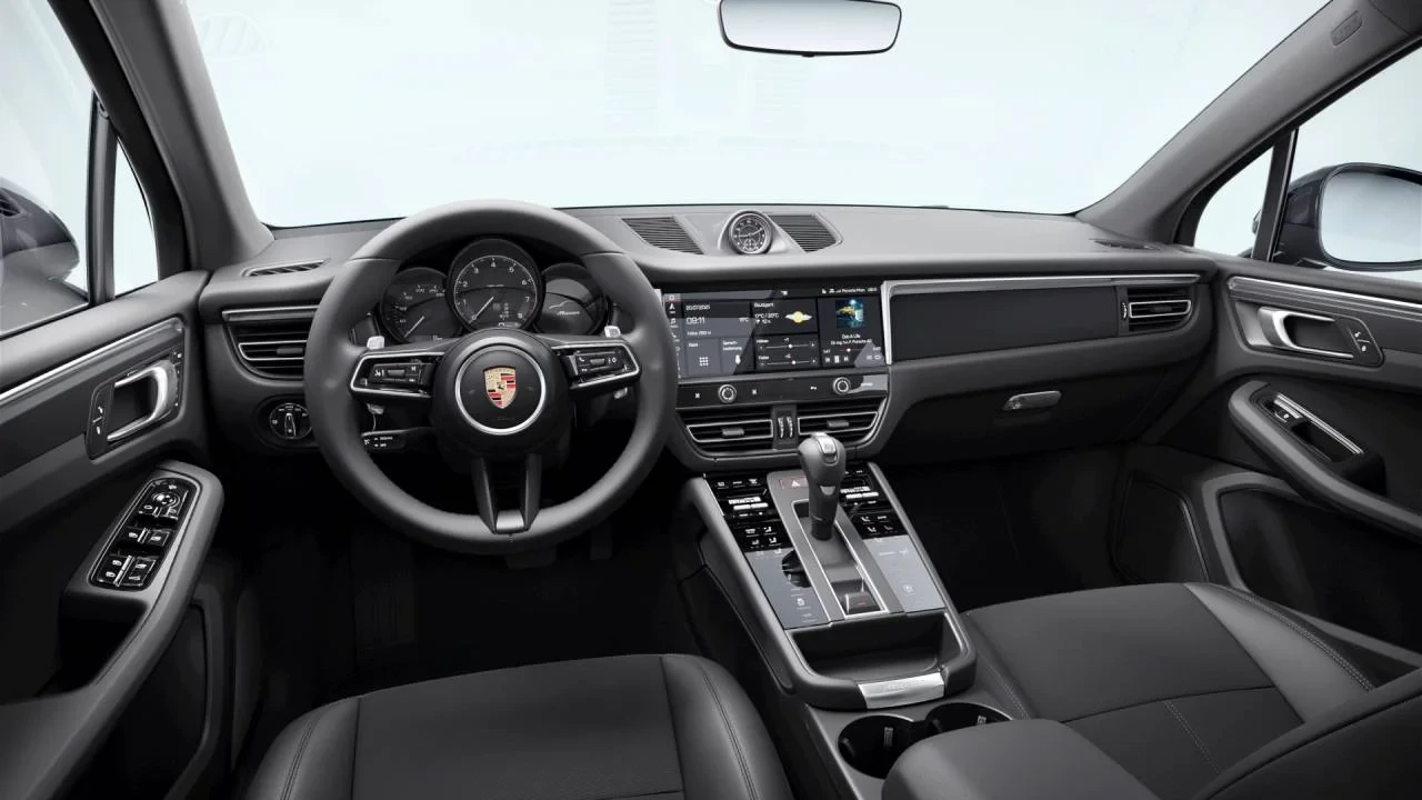 2026 Porsche Macan Electric - Image 9 of 10