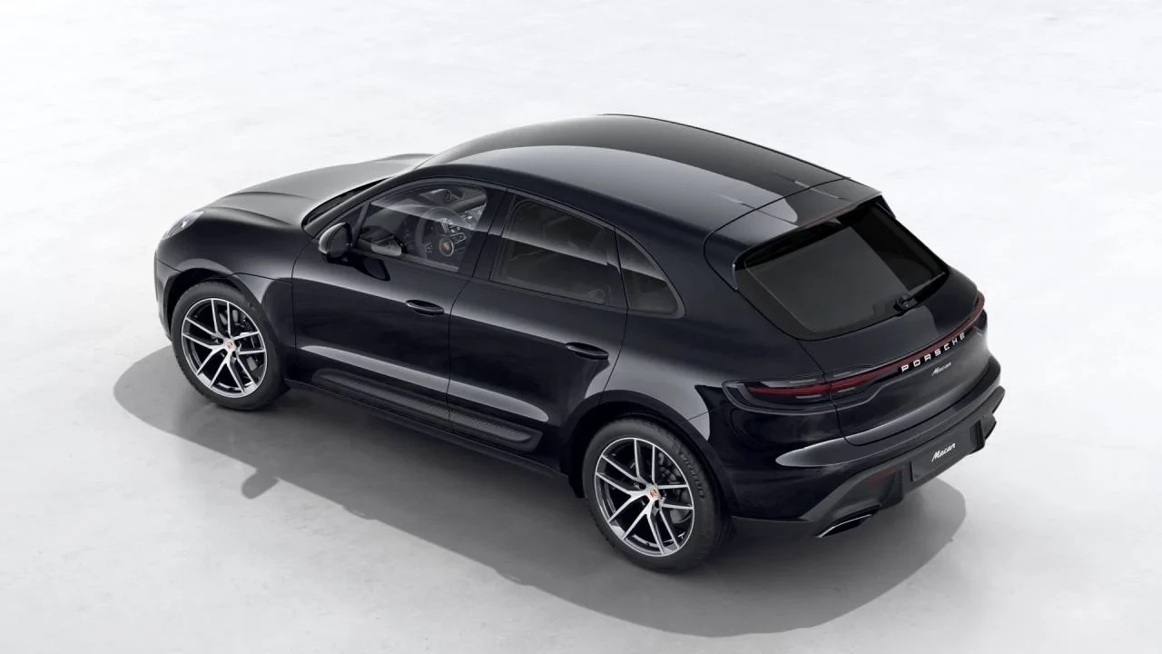 2026 Porsche Macan Electric - Image 4 of 10