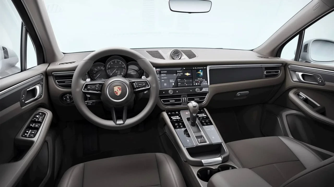 2026 Porsche Macan Electric - Image 9 of 10