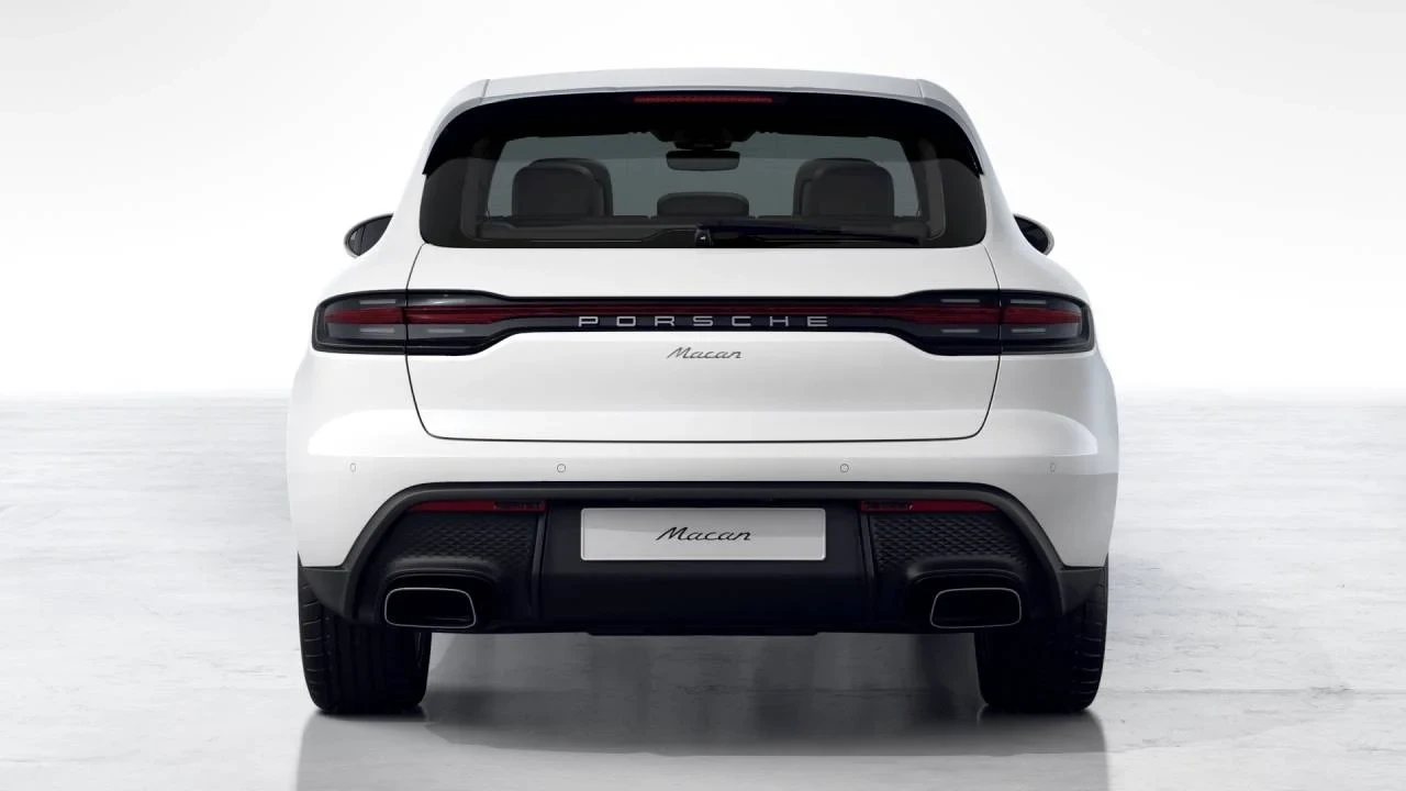 2026 Porsche Macan Electric - Image 7 of 10