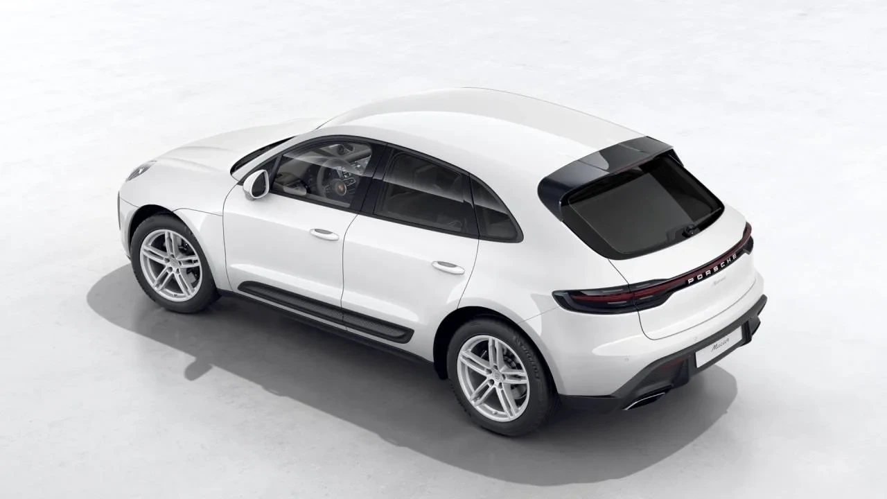 2026 Porsche Macan Electric - Image 4 of 10