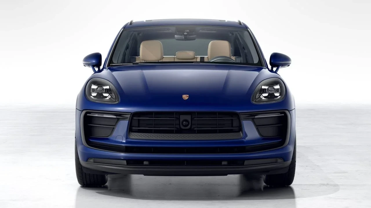 2026 Porsche Macan Electric - Image 8 of 10