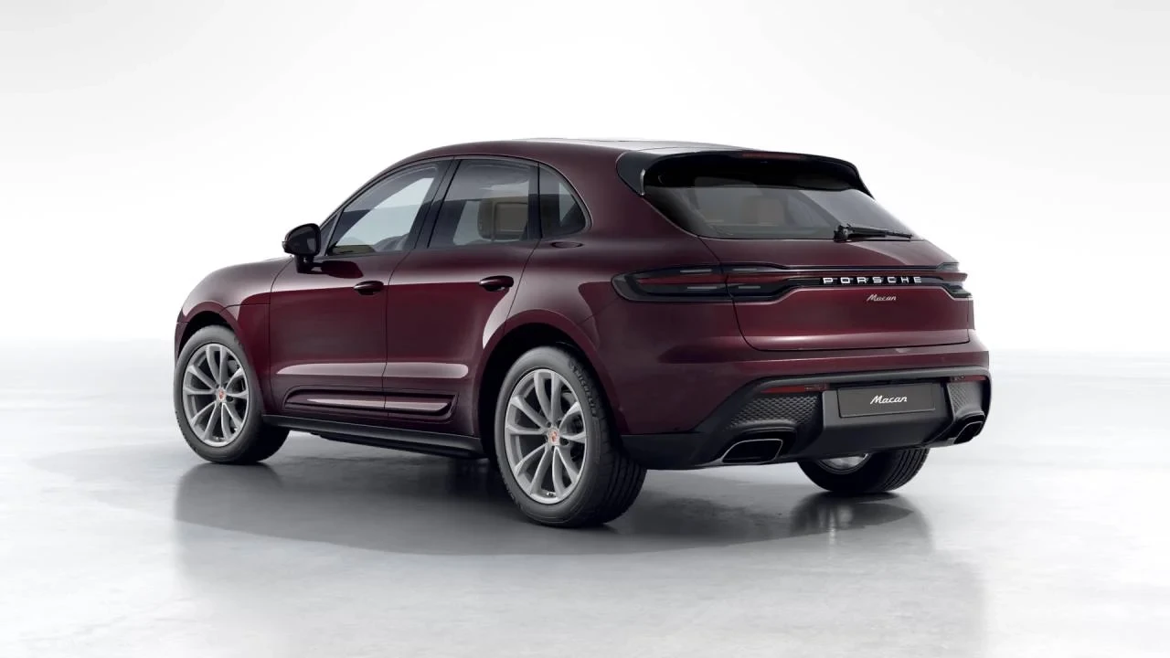 2026 Porsche Macan Electric - Image 3 of 10