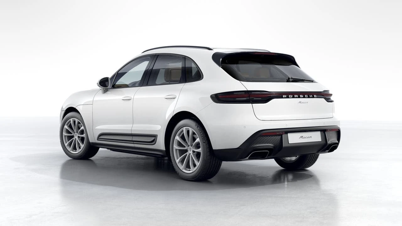 2026 Porsche Macan Electric - Image 3 of 10