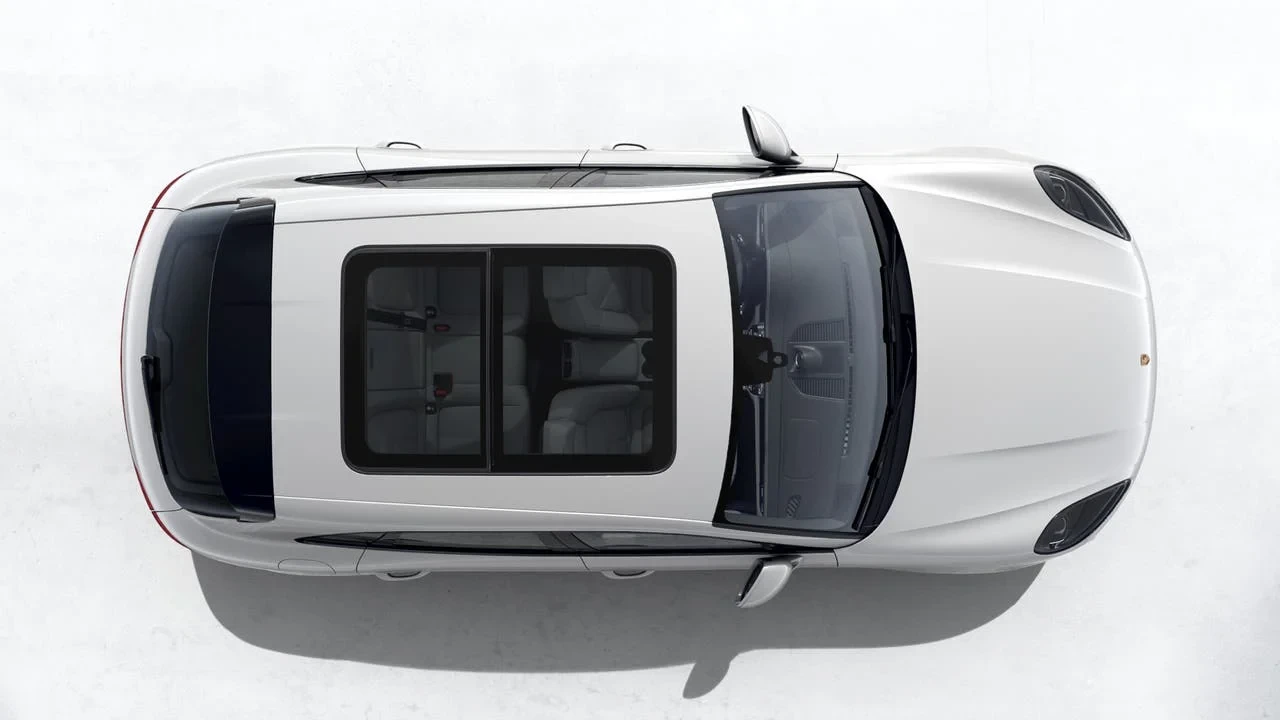 2026 Porsche Macan - Image 5 of 10