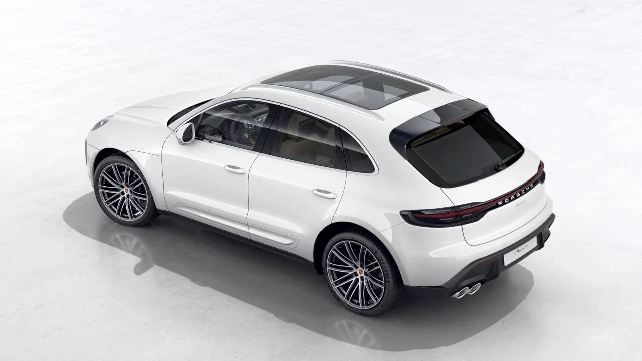 2026 Porsche Macan Electric - Image 4 of 10