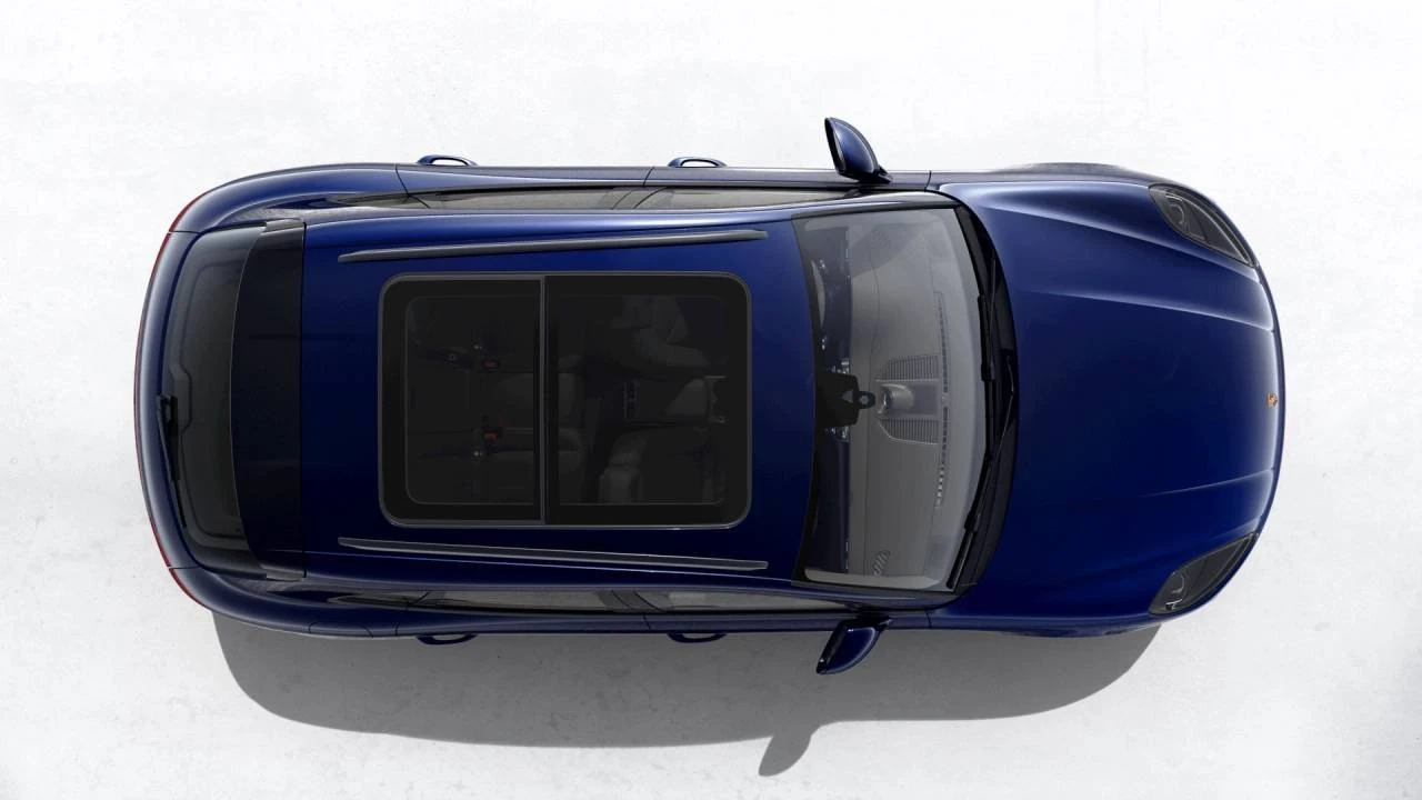 2026 Porsche Macan Electric - Image 5 of 10
