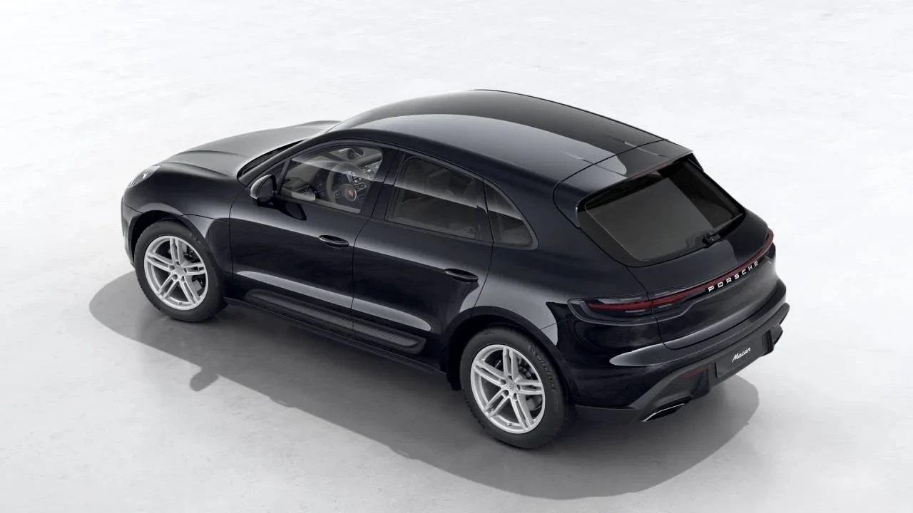 2026 Porsche Macan Electric - Image 4 of 10