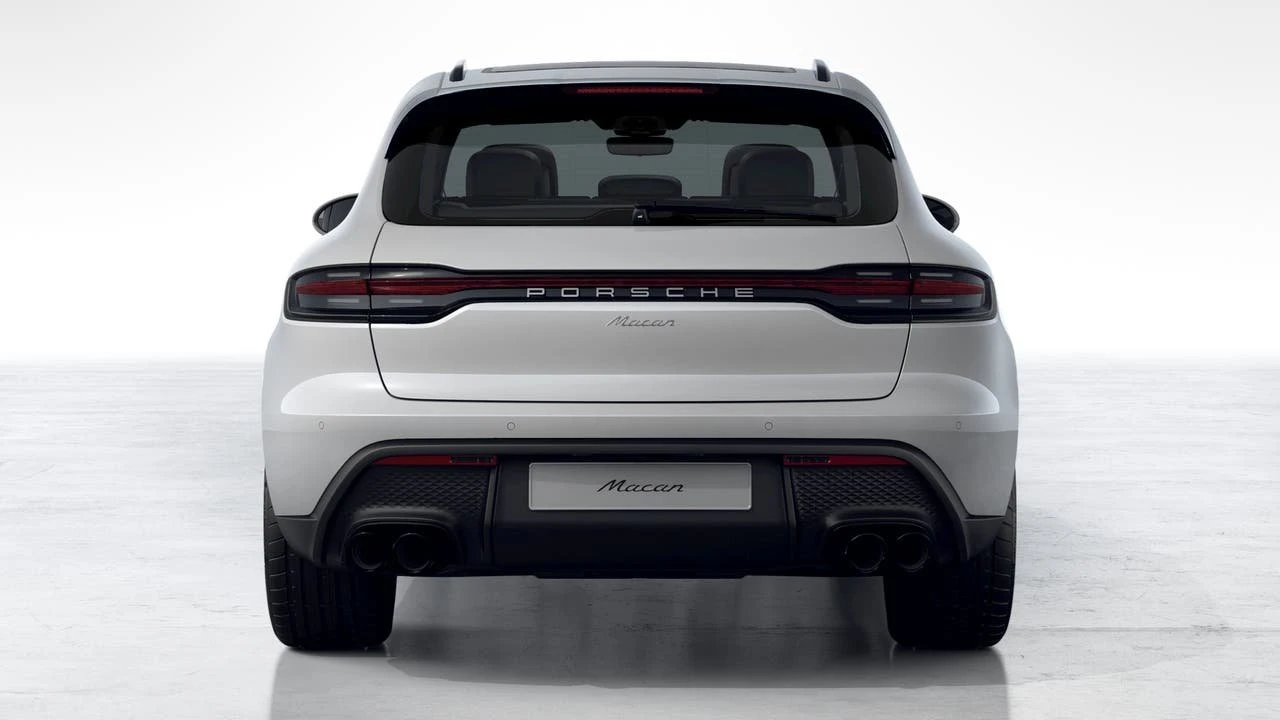 2026 Porsche Macan - Image 7 of 10