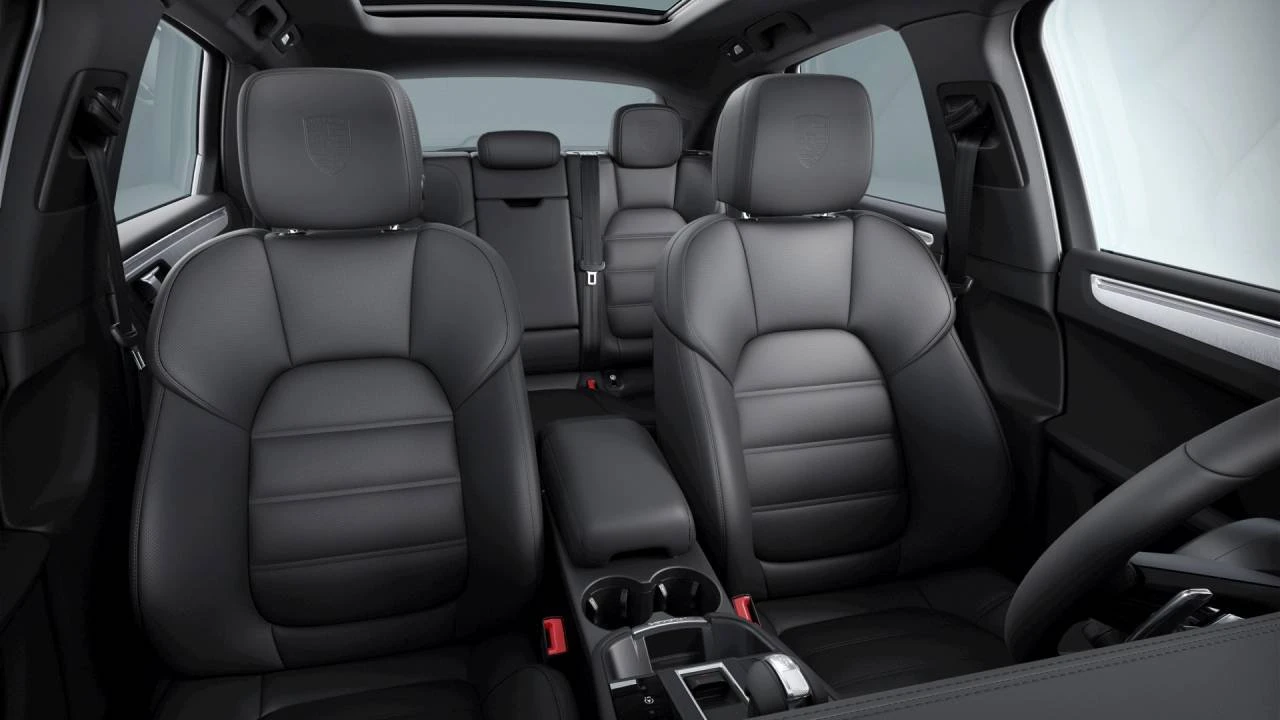 2026 Porsche Macan Electric - Image 10 of 10