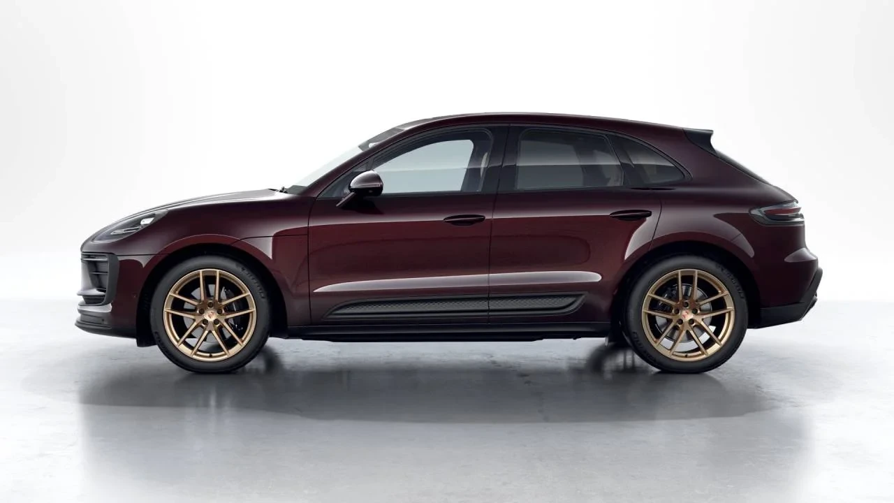 2026 Porsche Macan Electric - Image 2 of 10